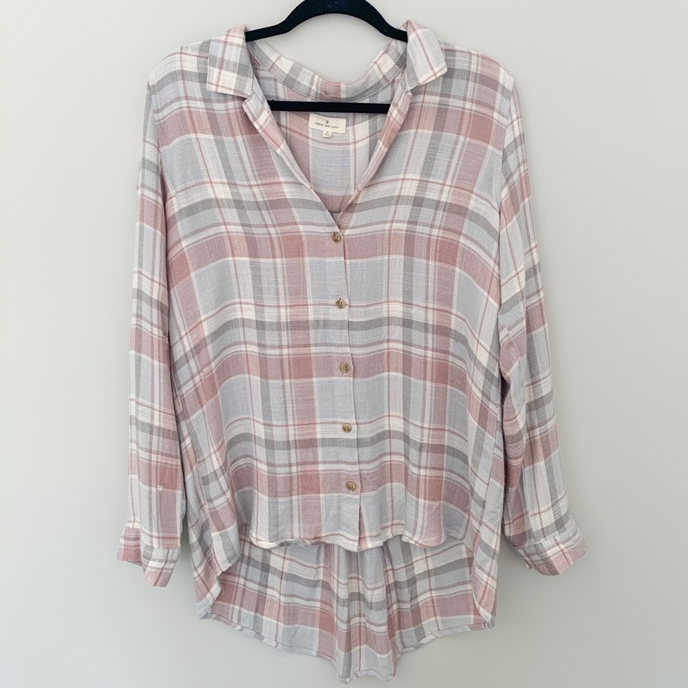 Thread and Supply Top